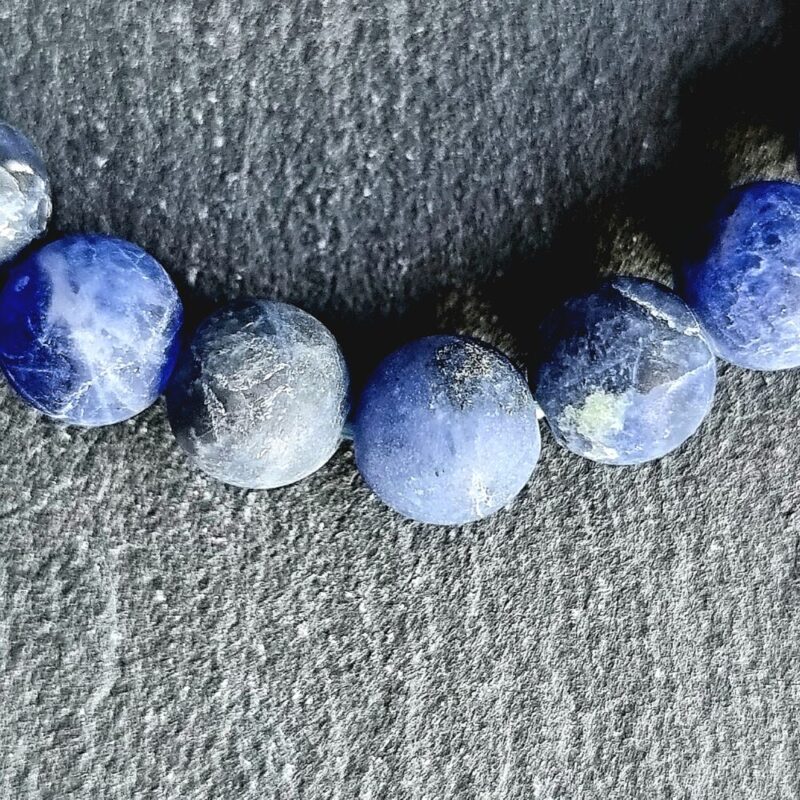 Bracciale in sodalite opaca