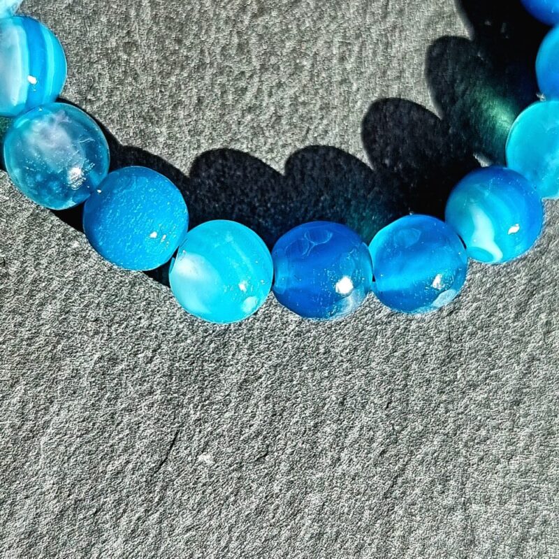 Bracelet Agate teintée Bleue facettée Brillante