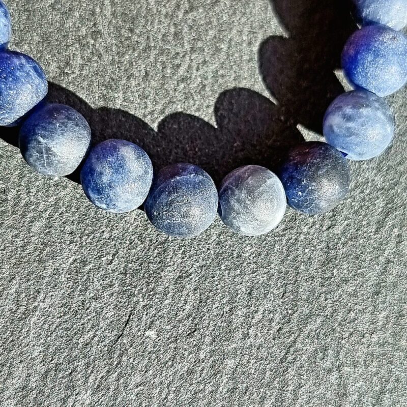 Bracciale in sodalite opaca