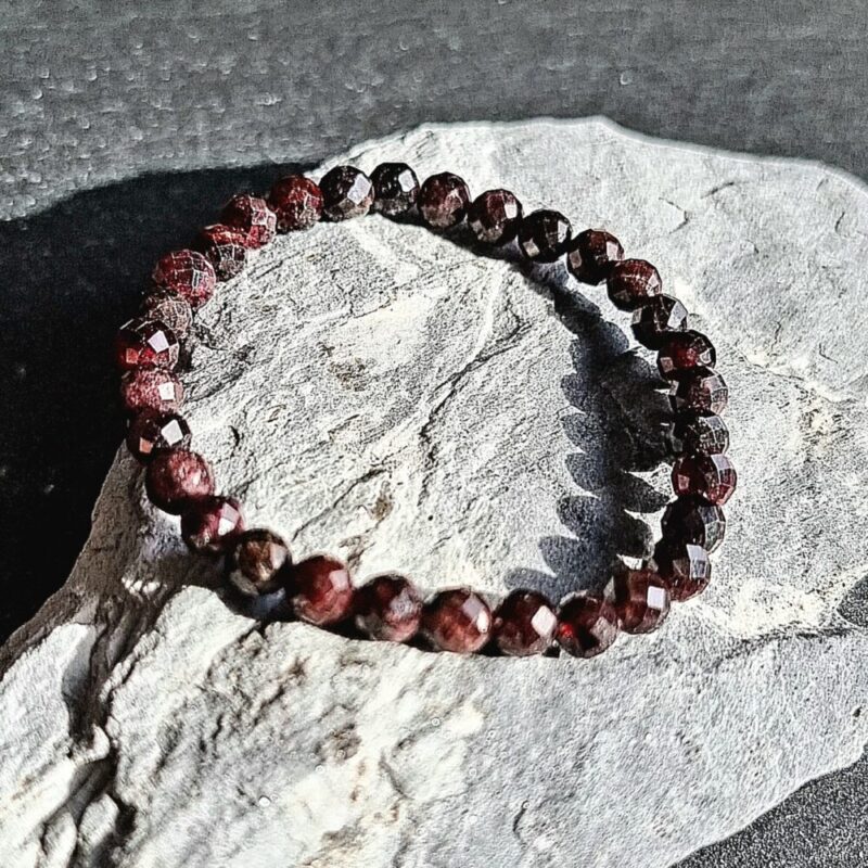 Bracelet Garnet faceted Brilliant