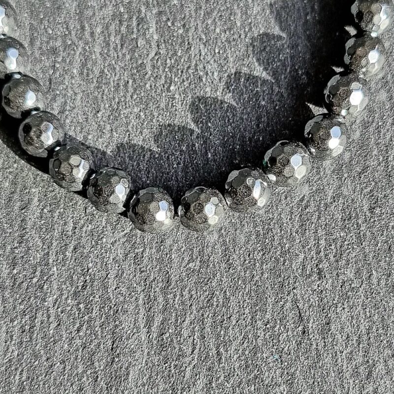 Bracciale Ematite sfaccettata brillante