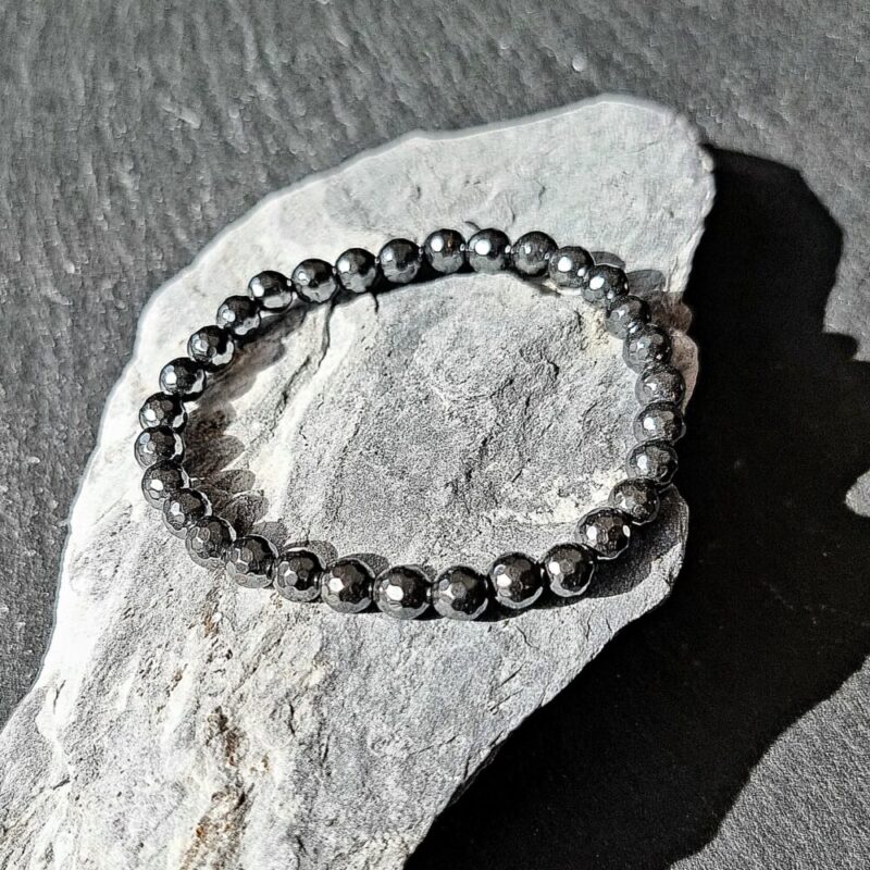 Bracciale Ematite sfaccettata brillante