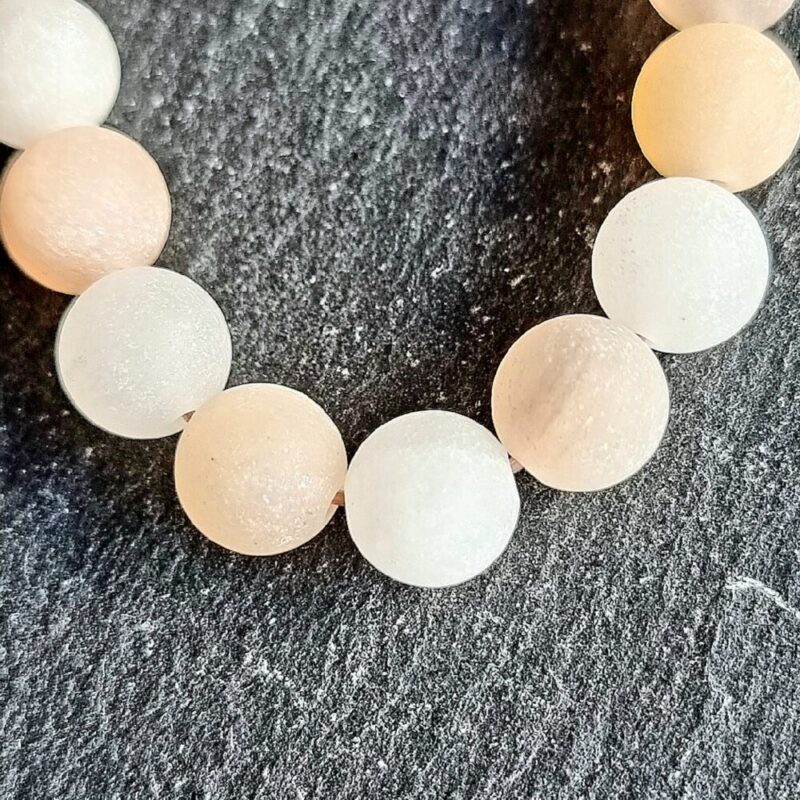 Quartz bracelet Peach matte