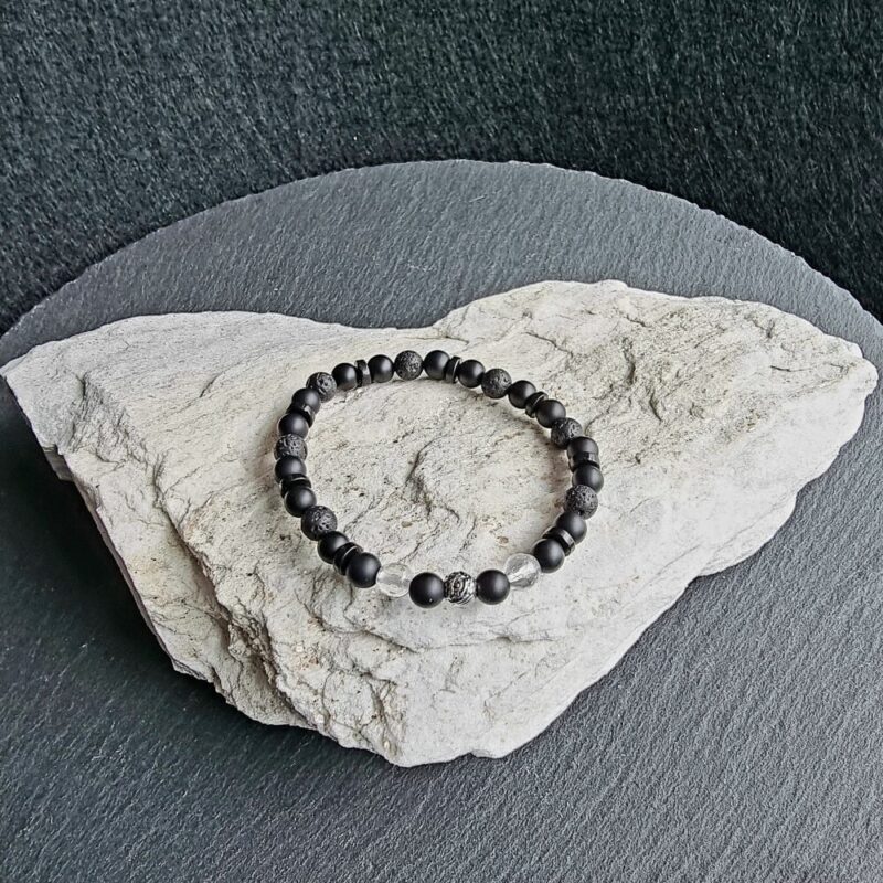 Armband aus mattem Onyx mit facettiertem Bergkristall Brillant und Lavastein mit matten Kokosnussperlen 925 Eulen