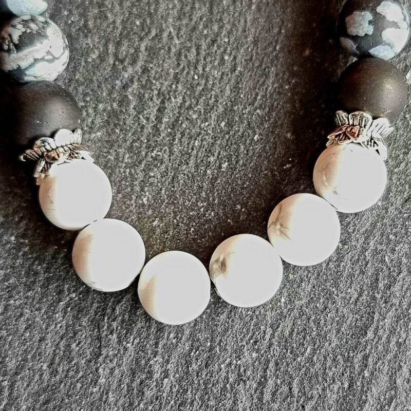 Bracciale Ossidiana fiocco di neve opaco con Howlite brillante argento 925