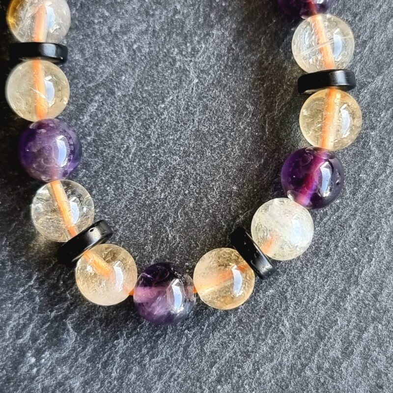 Armband aus glänzendem Amethyst, glänzendem Citrin und mattem Kokosnussholz