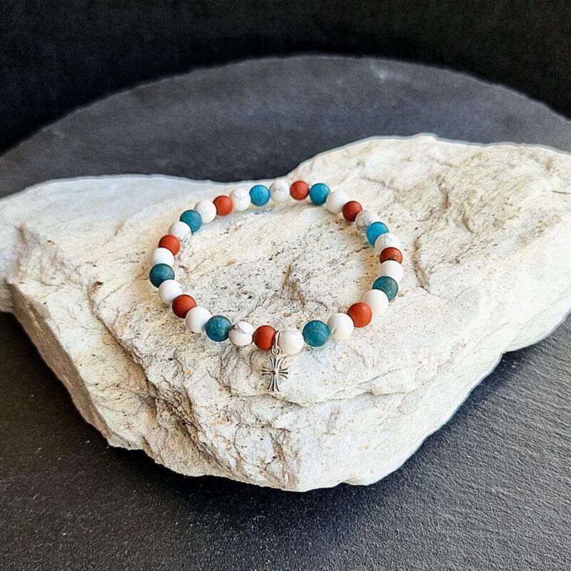 Matte Howlite bracelet with matte Blue Apatite and matte Red Jasper 925 silver