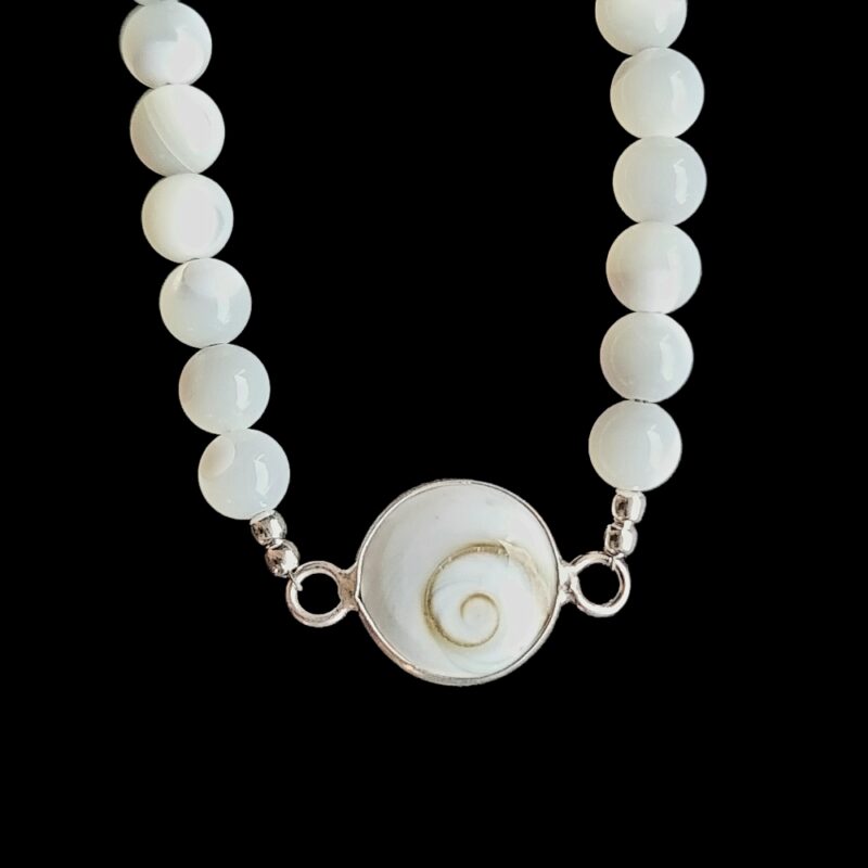 Saint Lucia's Eye bracelet with Brilliant Mother-of-Pearl and 925 clasp